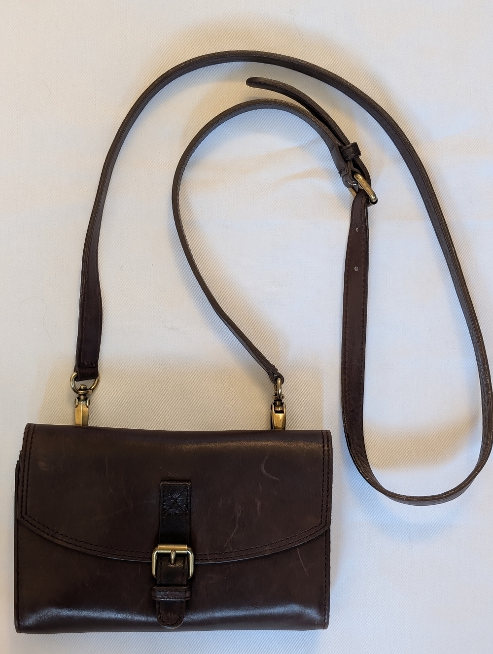 Eddie Bauer Brown Leather Crossbody Messenger Bag Wallet Organizer